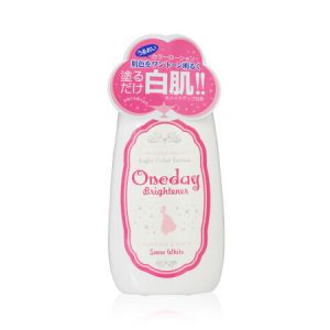 日本ONE DAY嫩白提亮滋润身体乳 120ml 两款选