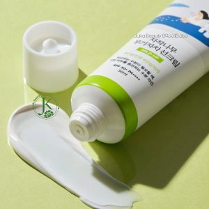 ROUND LAB DOKDO BIRCH MOISTURE MOISTURIZING PHYSICAL SUNSCREEN